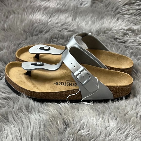 Birkenstock | Women's Gizeh BS Sandals | Silver | Various Sizes - Picture 2 of 5